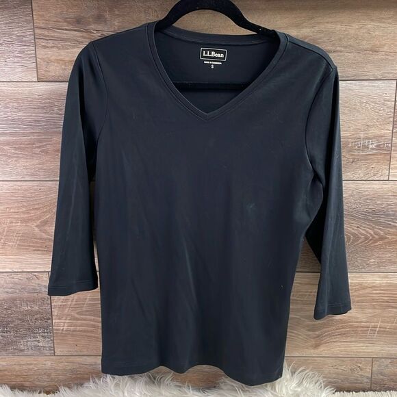 L L Bean Ladies Vneck Pullover Top, Size Small, Black - Picture 1 of 5